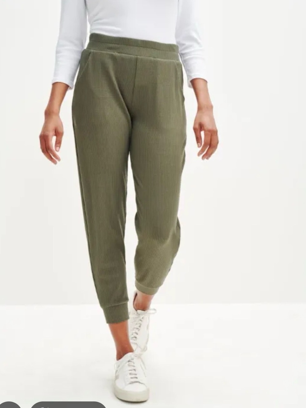 Amour Vert Skylar Ribbed Jogger Pants